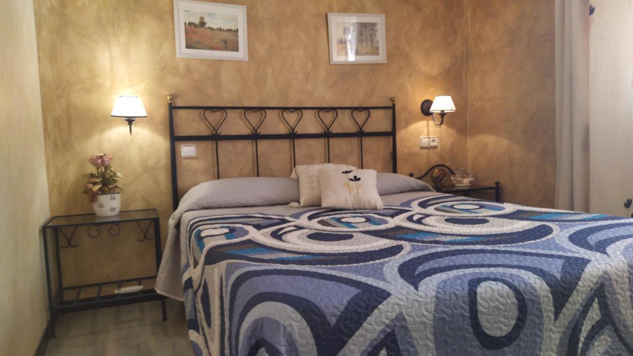 La Palmera De La Insula Alcala de Ebro 외부 사진